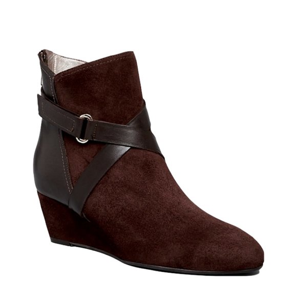 🎉🌺 Dana Davis Petra Suede Wedge Booties - Picture 1 of 9
